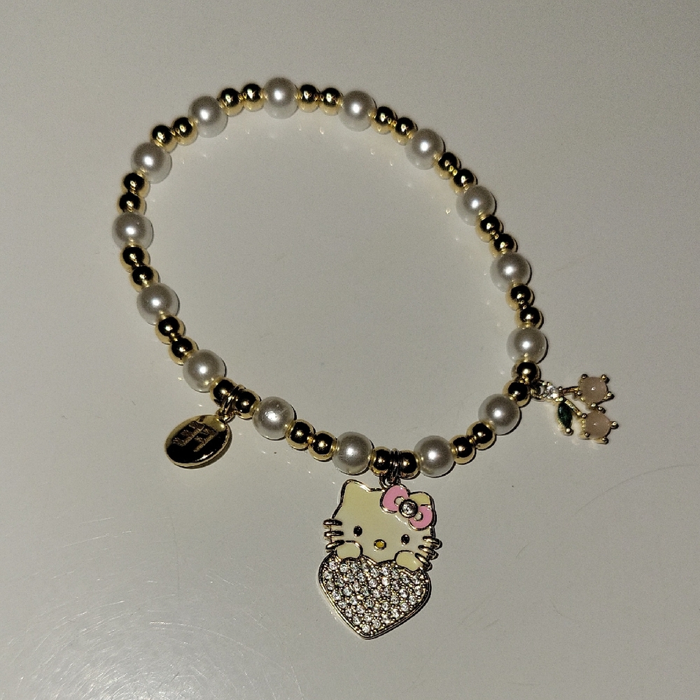 Hello Kitty Gold Plated Pearl and Gold Beaded Bracelet